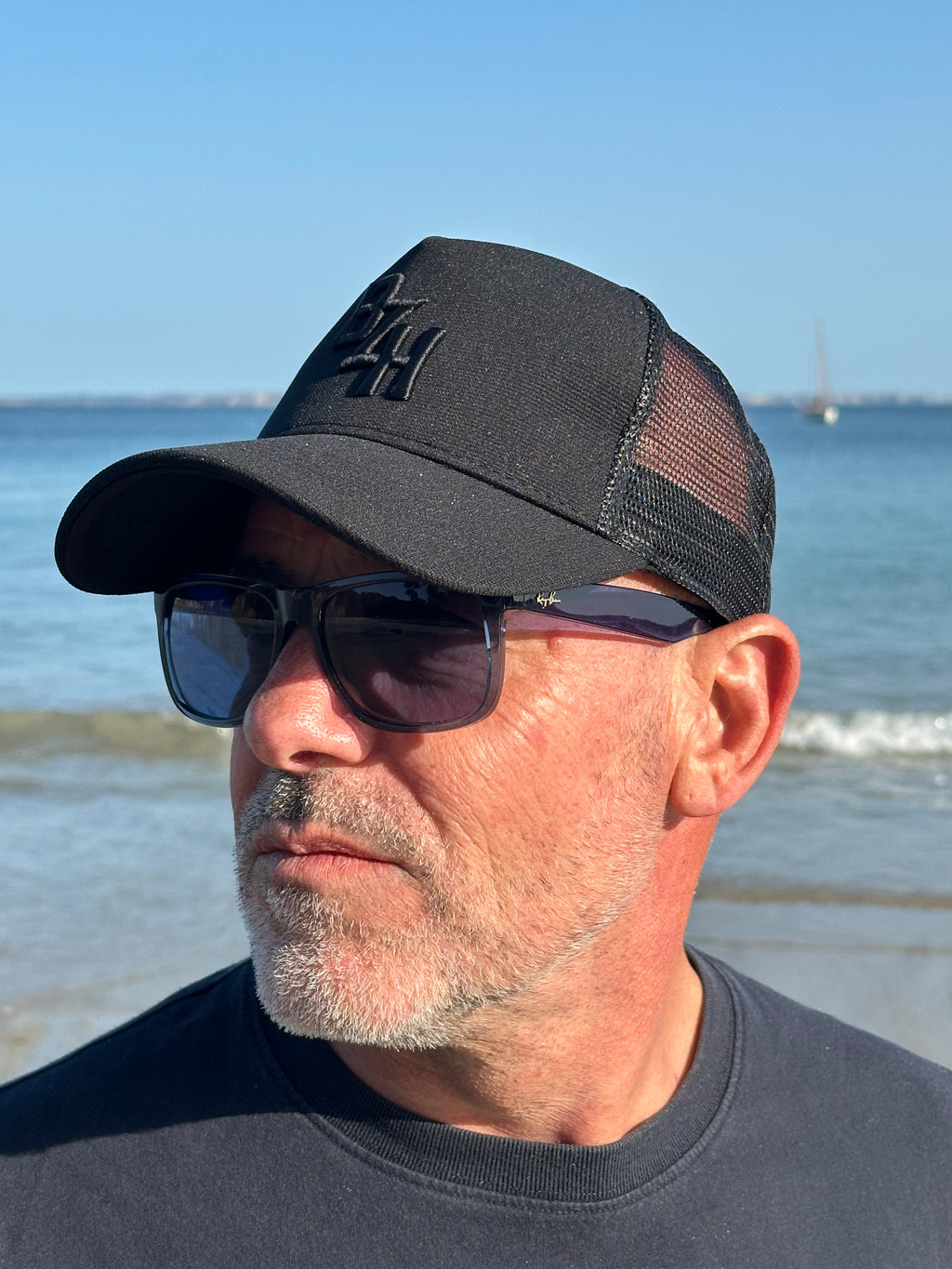 Casquette Trucker BZH Signature broderie noire